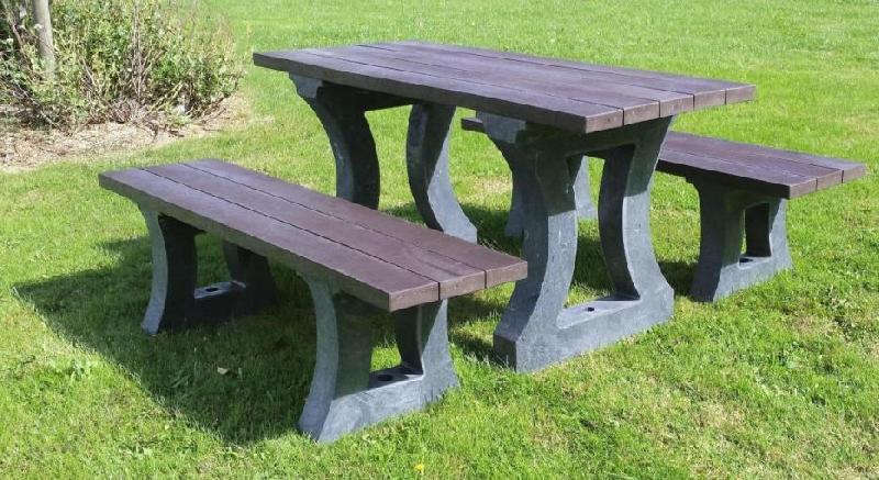 Ensemble table pique-nique et banquettes Tania éco en recyclé - version standard et PMR - plastique recyclé - gris nature_0