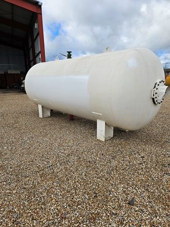 Cuve ex-gaz 13 430 L - Ref : W01341804003 - Diamètre 1,90 m - Longueur 5,70 m - Dabert-Citernes_0