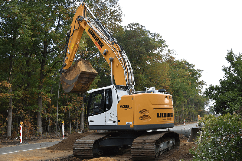 Pelle sur chenilles Liebherr R 936 Compact - 190 kW - 33 800 à 38 250 kg - Phase V_0