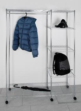 Vestiaire à roulettes 'Manni' - acier chromé avec tablettes supplémentaires et roulettes avec dispositif de blocage_0