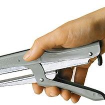 AGRAFEUSE PINCE STANLEY BOSTITCH P3 GRIS - AGRAFES SP 19/6 - CAPACITÉ DE 20 FEUILLES