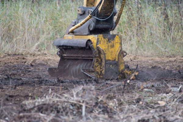 Bfh 401 broyeur forestier - plaisance - pour pelle de 14 à 35 tonnes_0