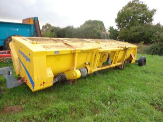 Bec pour ensileuse - Marangon MDR 6014 - Coupe directe adaptable JD et autres marques - Très bon état_0
