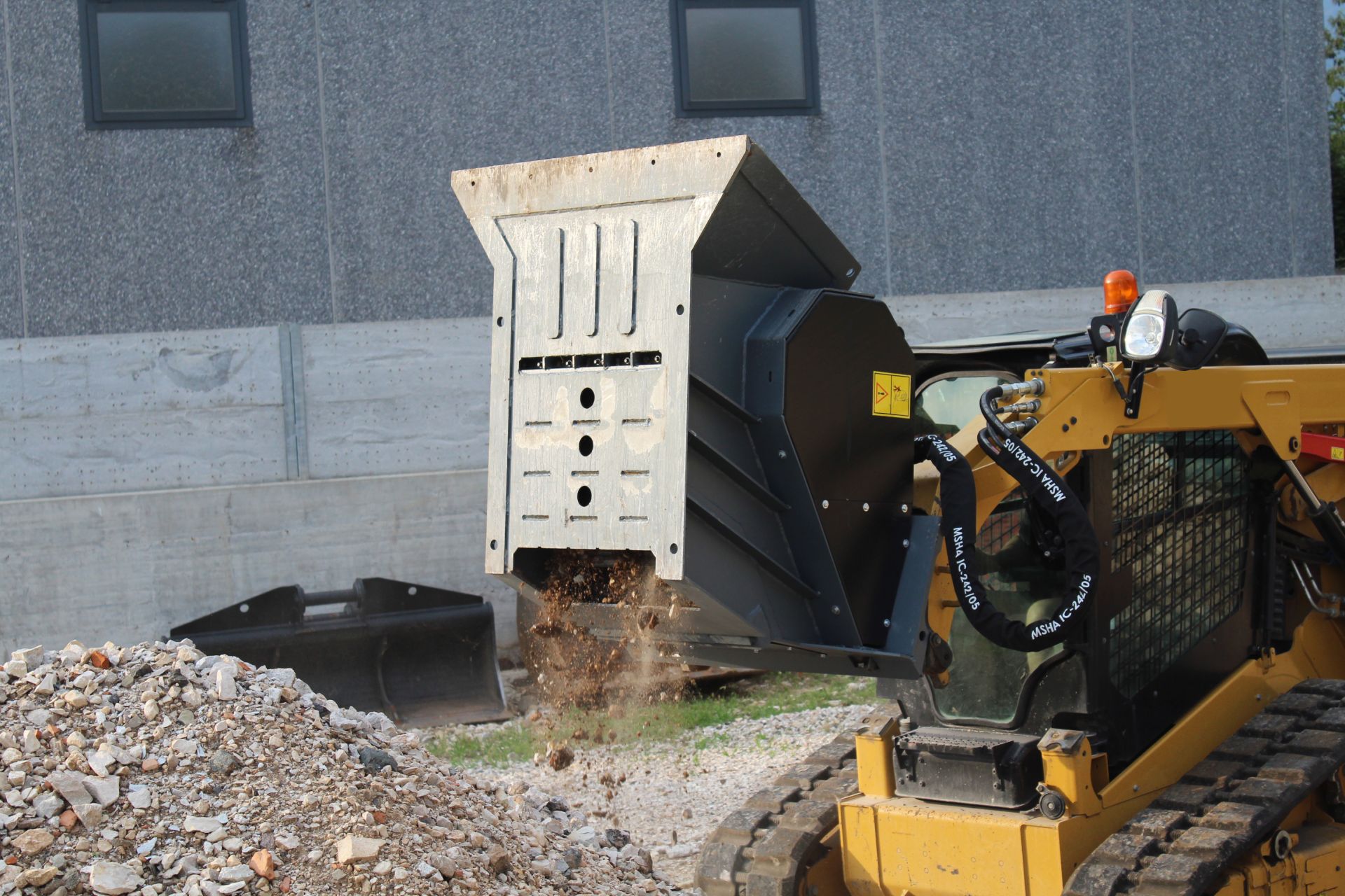 Godet concasseur CBF-L 80_0