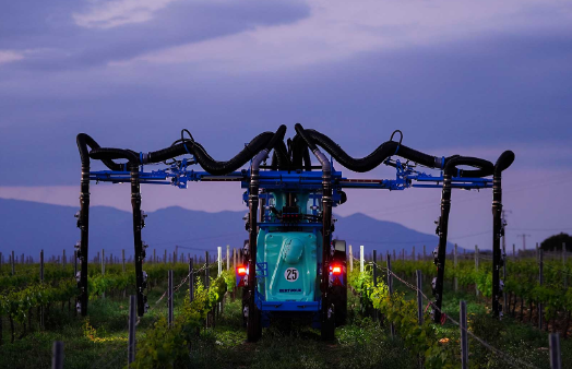 Pulvérisateur trainé pour les vignes larges - WIN'AIR_0