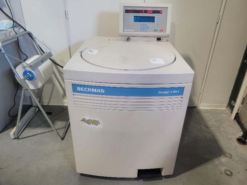 Centrifugeuse haute performance réfrigérée Beckman Coulter Avanti J-20I_0