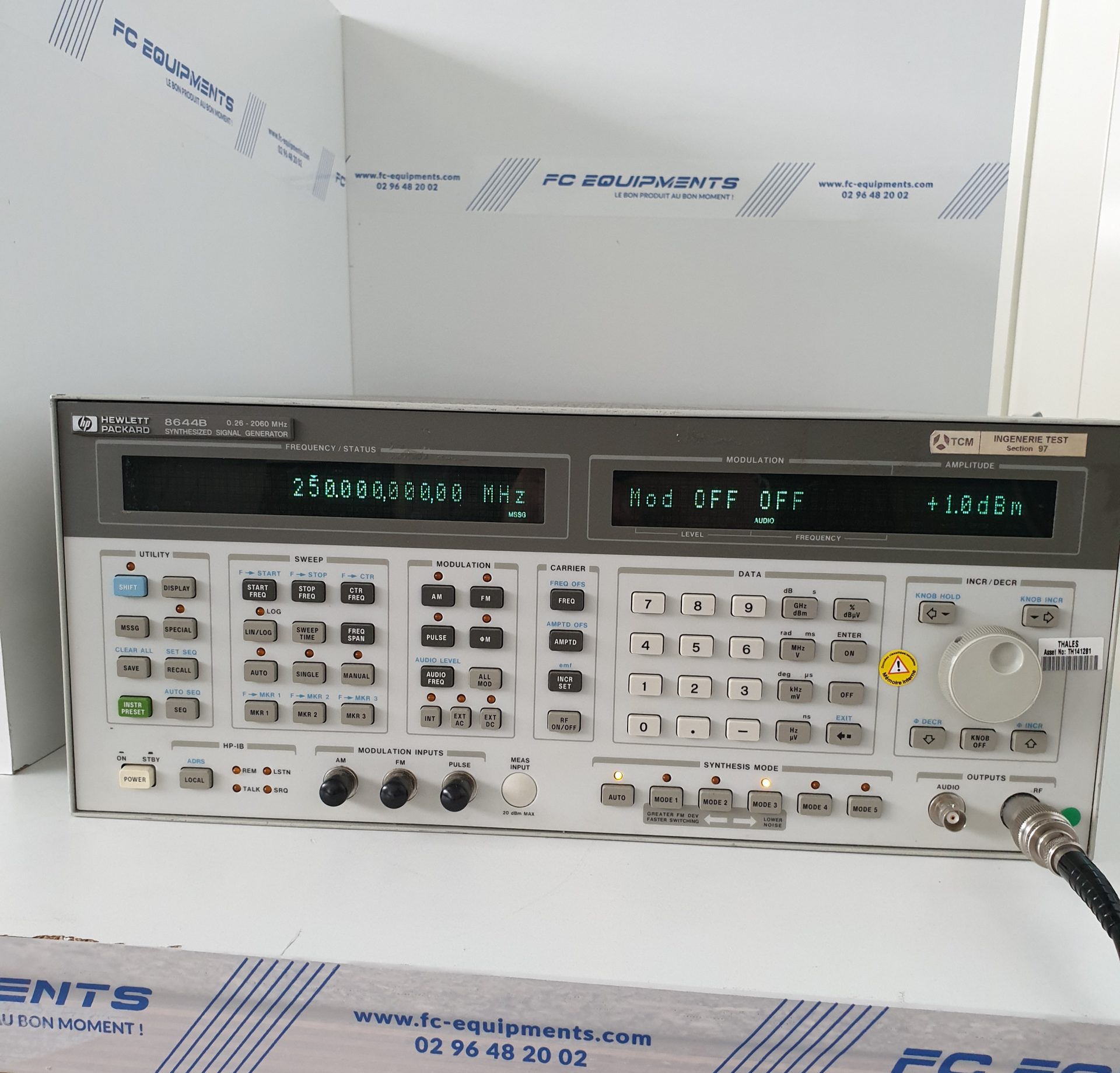 8644B - Générateur de signaux synthétisés - Keysight Technologies (Agilent / HP) - 0,0252 à 1030 MHz_0