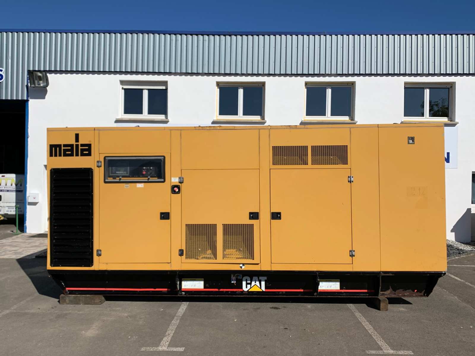 Groupe électrogène d'occasion - CATERPILLAR - 550 KVA_0