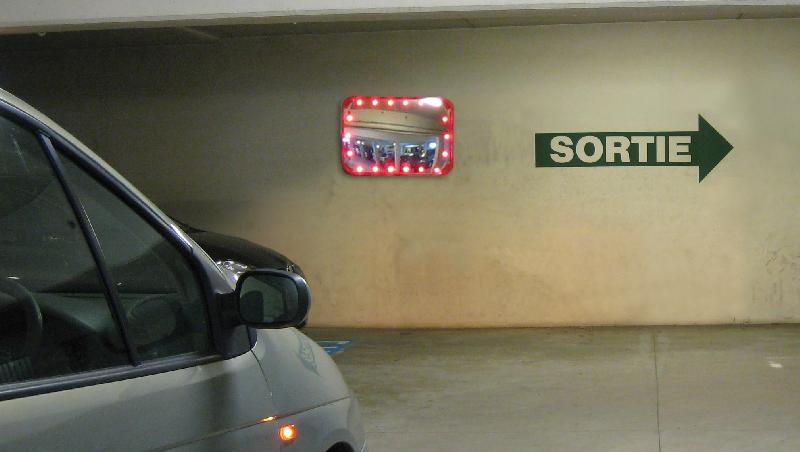 MIROIR À LED SPÉCIAL PARKING_0