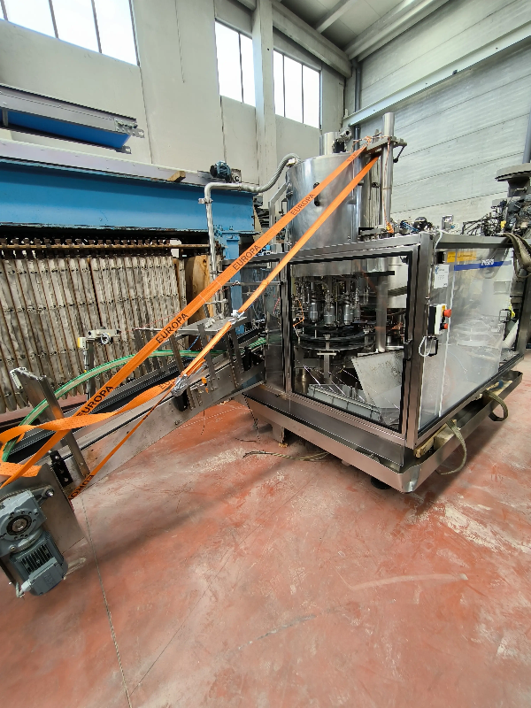 Remplisseuse-boucheuse de liquides serac r16e8/720 avec bol vibrant adv di10 - référence                        :                         c13706_0