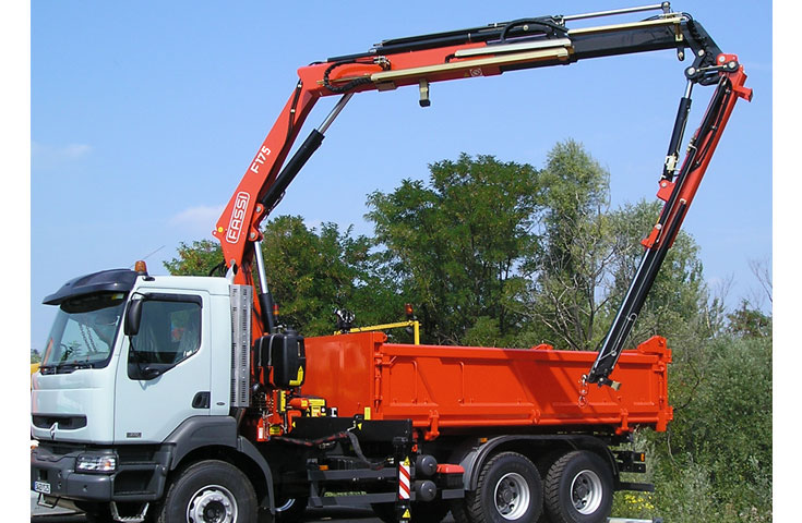 Grue auxiliaire Fassi F175A Active - Capacité de levage jusqu'à 17,0 tm - Bras hydraulique jusqu'à 18,70 m avec jib_0