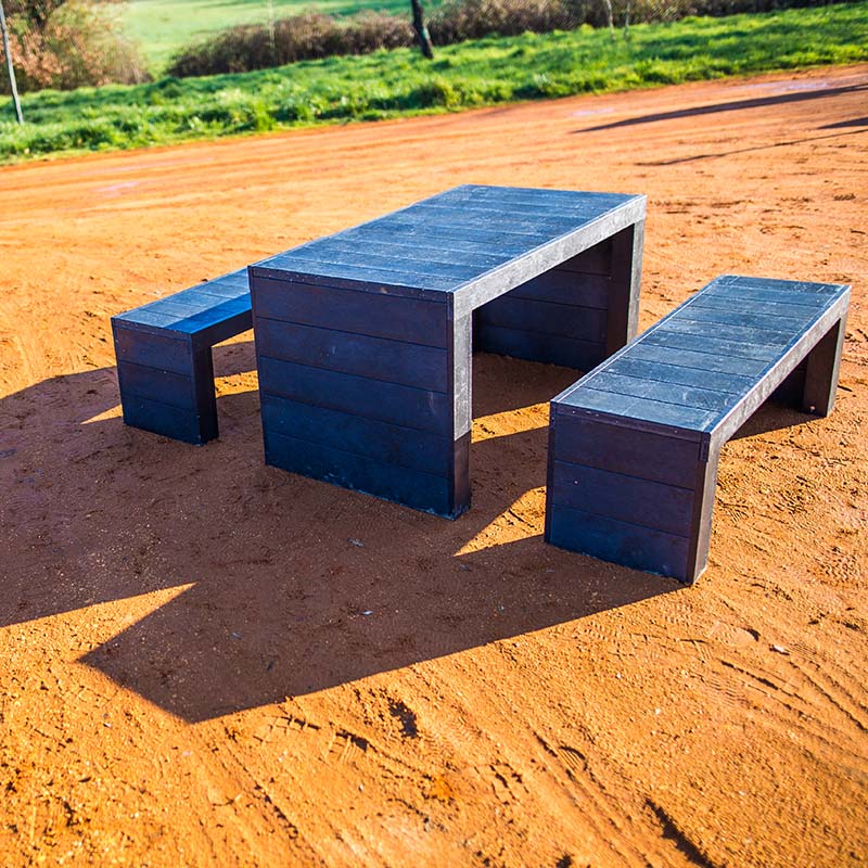 Table publique en matériau recyclé avec deux banquettes à fixation au sol - milan_0