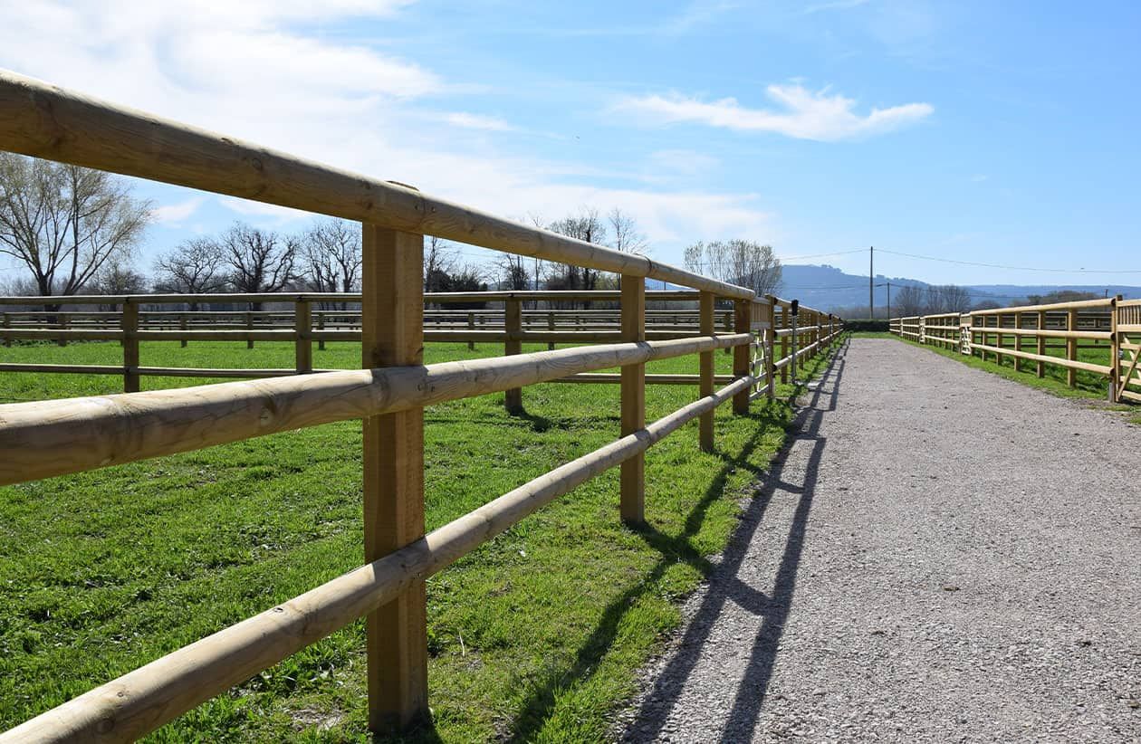 Clôture bois normandie pour chevaux - horse stop - 3 demi-lices, 1m70 - ref. Bt250-3_0