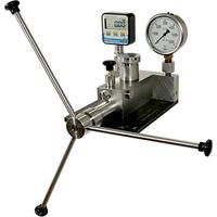 Générateur haute pression à huile jusqu'à 3000 bar, pour la calibration de capteurs de pression ou de manomètres - Référence : GPM3000_0
