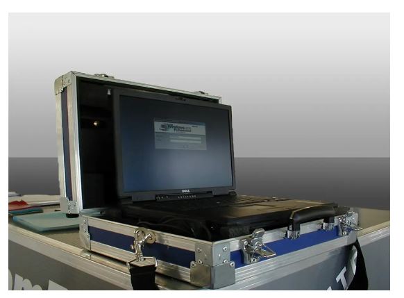 Flight-cases informatiques adapté aux besoins des experts IT_0