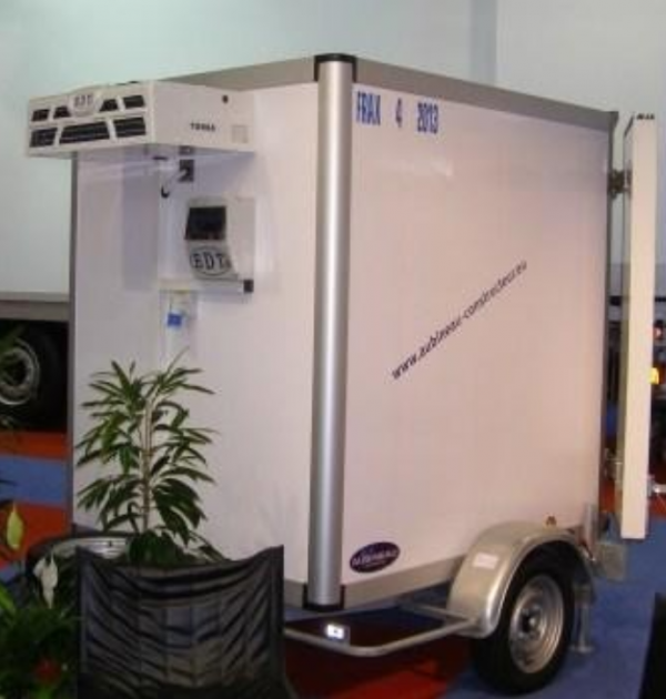 Équipement de refroidissement électrique pour véhicules utilitaires