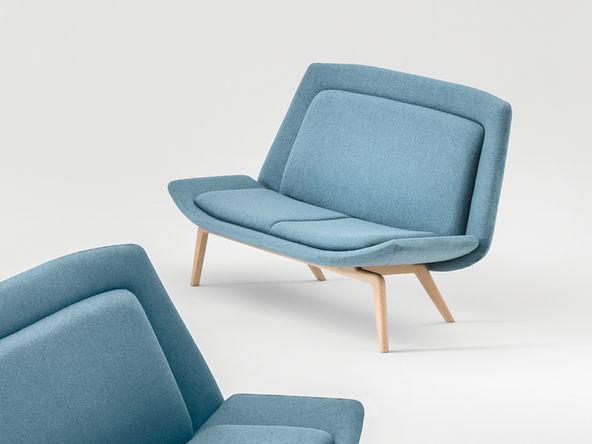 Canapé design Norway 2 ou 3 places pied bois massif naturel et revêtement tissu Remix-2 de Kvadrat_0