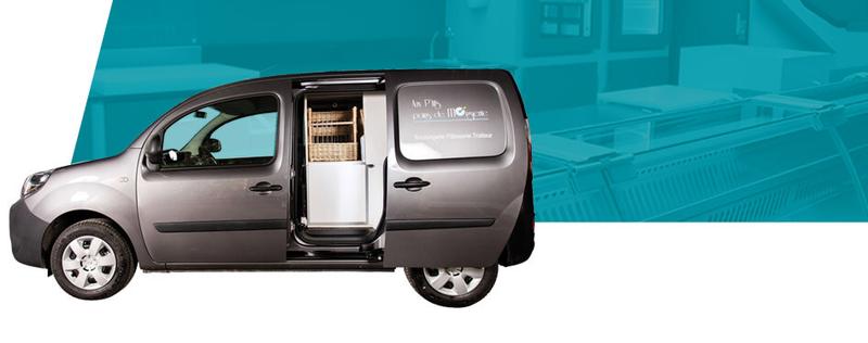 Caisson amovible pour camions magasin – Spécial camion de tournée, caisson démontable avec porte coulissante et vitrine réfrigérée_0