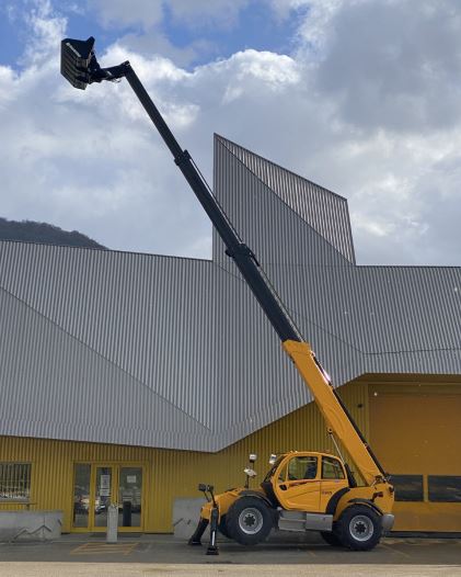 Chariot télescopique, hauteur de travail 18 m, utilisé pour le transport et manutention de charges sur sites industriels, magasins - disponible en location_0