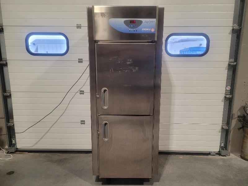 Armoire de conservation réfrigérée / réfrigérateur FRIGINOX G/GL 650 litres_0