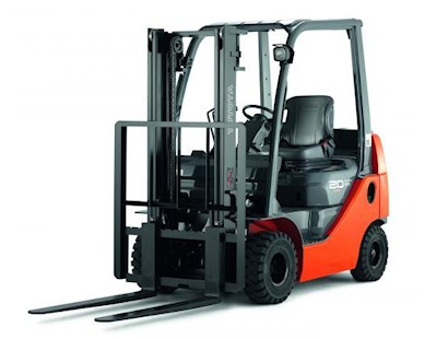 Chariots élévateurs frontaux Toyota 8FDF25 - Diesel - Capacité 2500 à 3499 kg - Hauteur 2 à 4 m_0