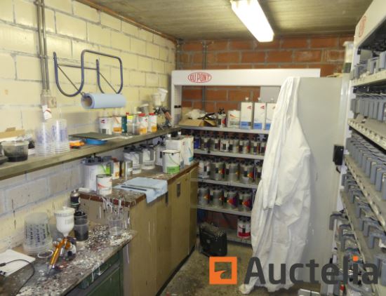 Laboratoire de préparation de peinture pour carrosserie - Dupont - Fonctionnel avec équipements inclus_0