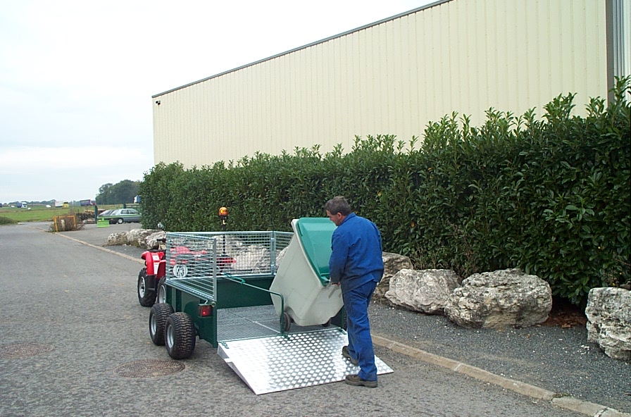 Remorque pour collecte de containers et poubelles_0