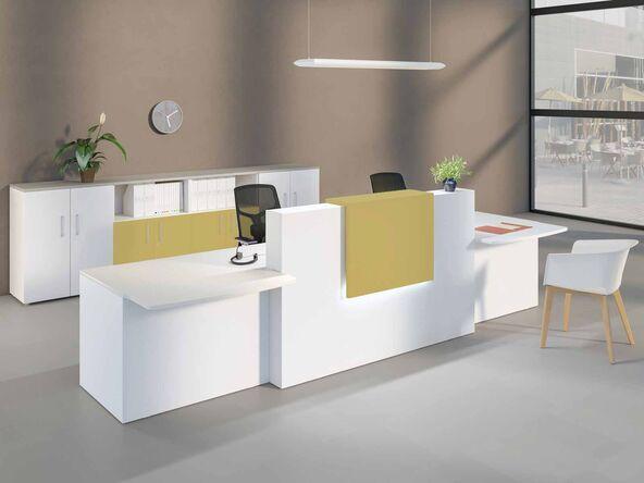 Banque d'accueil avec 2 accès PMR bois blanc_0