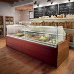 Vitrine à pâtisserie POLO - design moderne avec options de froid statique ou ventilé_0