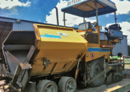 Finisseur BB 632 - Largeur de travail de 1,00 à 3,20 m - Avec chauffeur ou chauffeur + régleur_0
