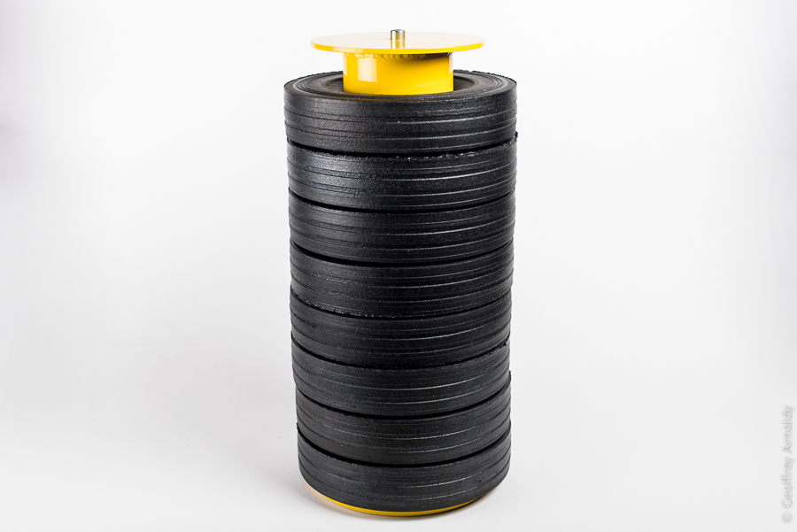 Quille de protection - Tube d’acier avec absorbeurs en caoutchouc recyclé - Durable et efficace_0