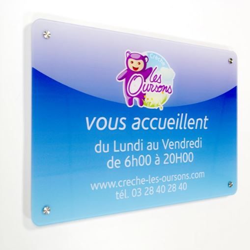 Panneau d'enseigne entrée de crèche ou d'école - Direct Signalétique - Plexiglas 5 mm - 600 x 420 mm - 7 couleurs disponibles_0