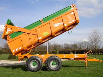 Benne agricole Dangreville B24 A - capacité 24T - 2 essieux bogie - dimensions 6,39m x 2,28m_0