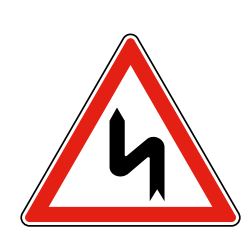 Panneau routier Type A1d - Succession de virages dont le 1er est à gauche_0