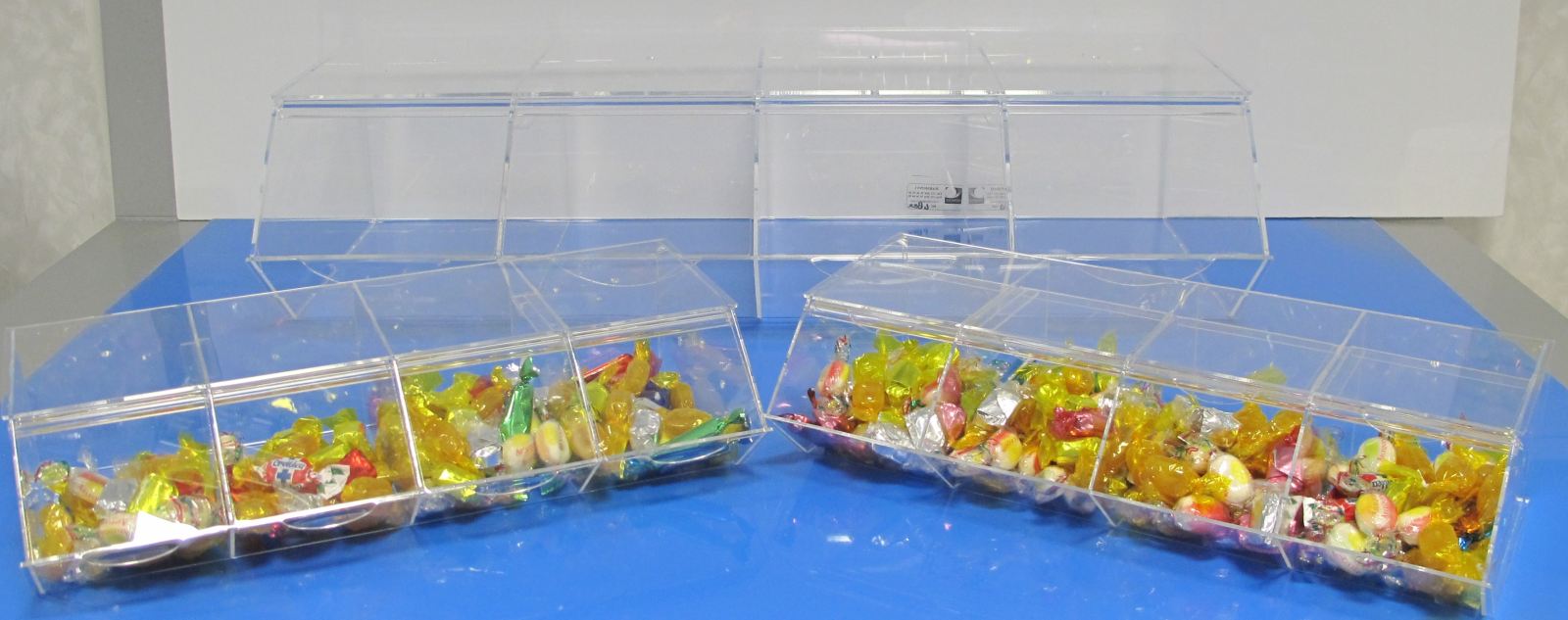 Rayonnages, présentoirs boulangerie friandise - Mini Box en plexiglas incolore avec bac superposable et 4 cases séparées_0