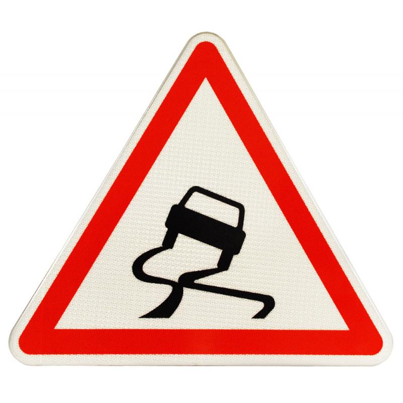 Panneau de danger A4 - Chaussée particulièrement glissante avec film rétro-réfléchissant_0
