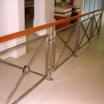 Barrière Bora - Barrières urbaines en inox - France Inox - Inox 304L ou 316L_1