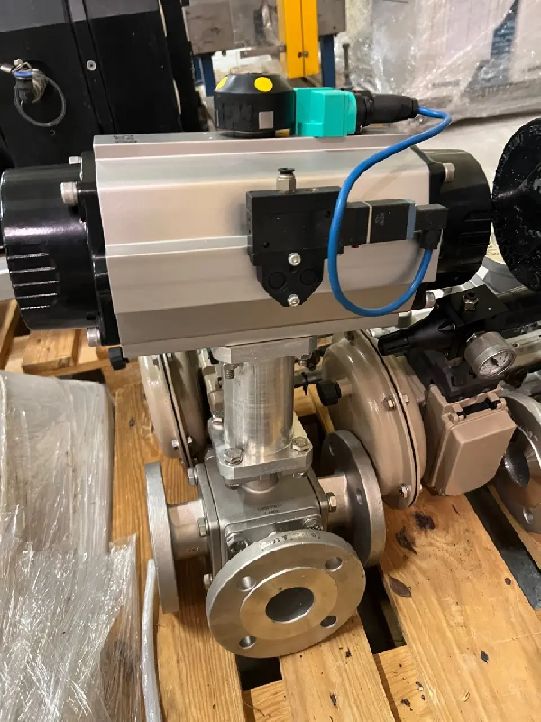 Electrovanne atex d'occasion inox 316 4 voies dn50 pn16 - référence                        :                         c8185_0