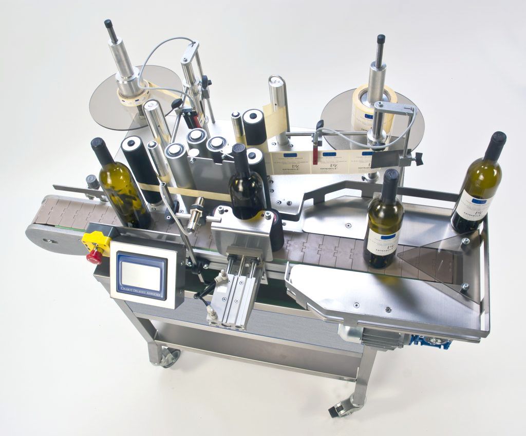 Étiqueteuse alimentaire semi-automatique Ninette Auto - dépôt de 2 étiquettes sur produits cylindriques_0