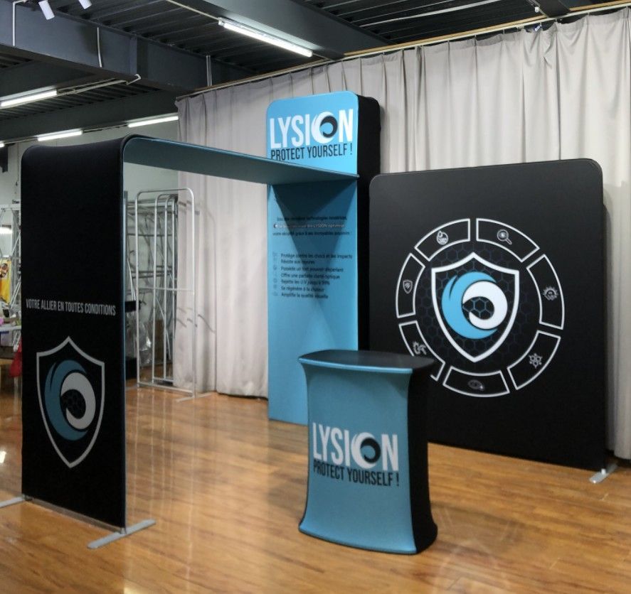 Stand modulaire tubulaire Formulate 9m2 (3x3) - impression incluse avec toile tendue et arche design_1