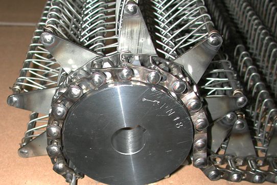 Virabande - bandes transporteuses métalliques Tissmetal - inox - élimine les transferts - conception courbe et droite_0