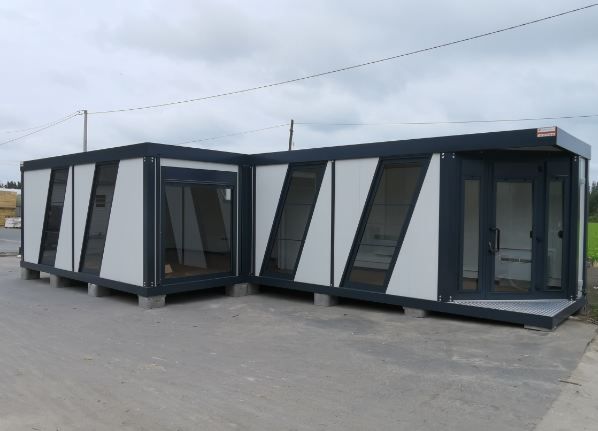 Bureau modulaire de vente - 2 modules design avec options palier, rampe PMR et équipements - L.6.09m x l.9.68m_0