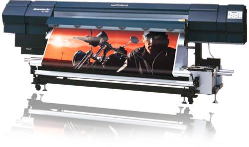 Imprimante jet d'encre grand format Roland AJ-740 - Largeur 191 cm, impression rapide jusqu'à 81 m²/h_0