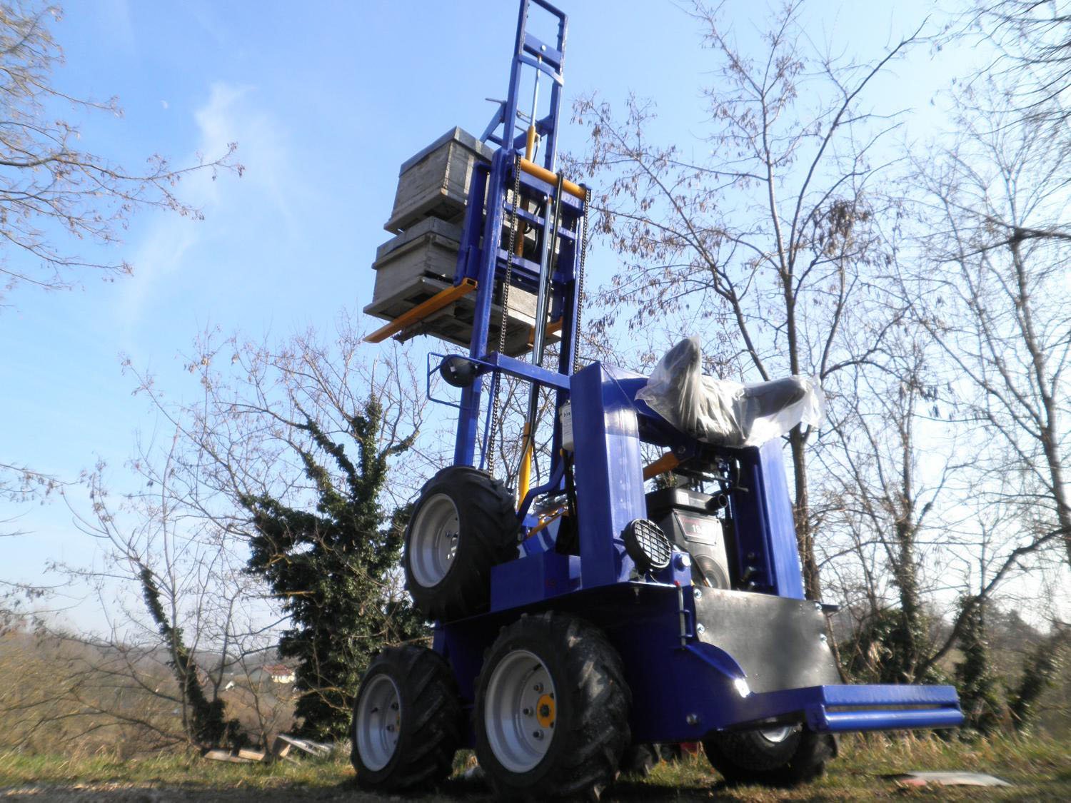 Thermion - Chariots élévateurs hydrostatiques tout-terrain 250 kg/300 kg avec options et caractéristiques avancées_0