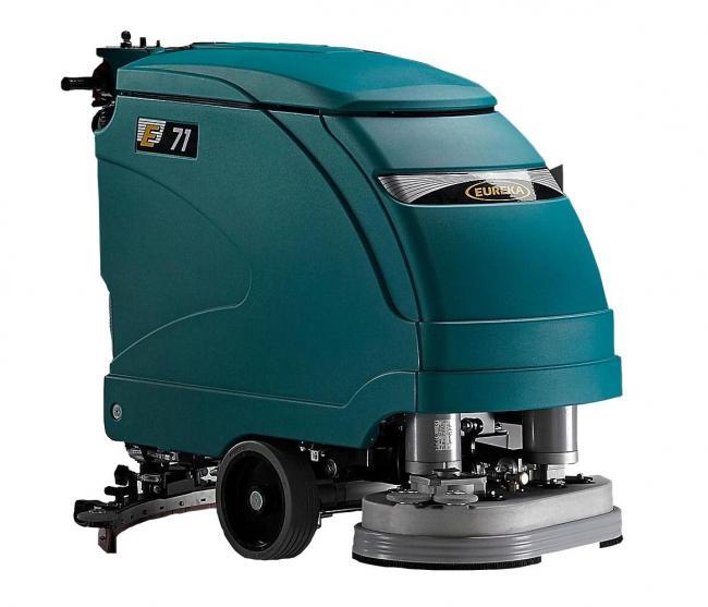 Autolaveuse accompagnée E 71 TRAC - robuste et compacte avec 2 brosses pour surfaces jusqu'à 3000 m²_0