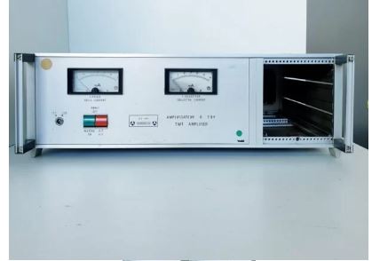 Alt1411 - amplificateur rf - thomson - 4ghz, 10w - amplificateurs haute-fréquences_0
