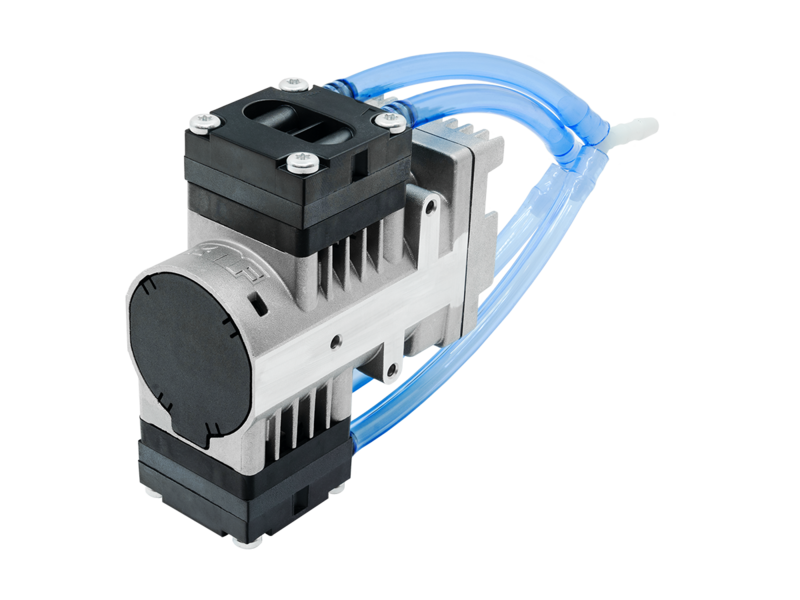 Pompe à membrane pour gaz NMP 830.1.2 - débit max. 5.6 l/min - pression max. 1.5 bar - vide max. 55 mbar_0