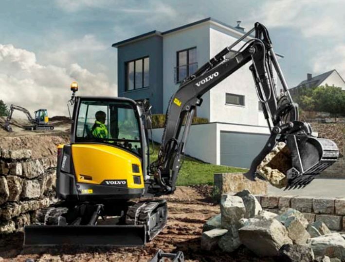 Machine Volvo ECR50D avec capacités de levage supérieures