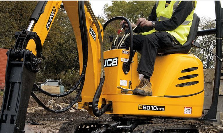 Mini-pelle JCB micro