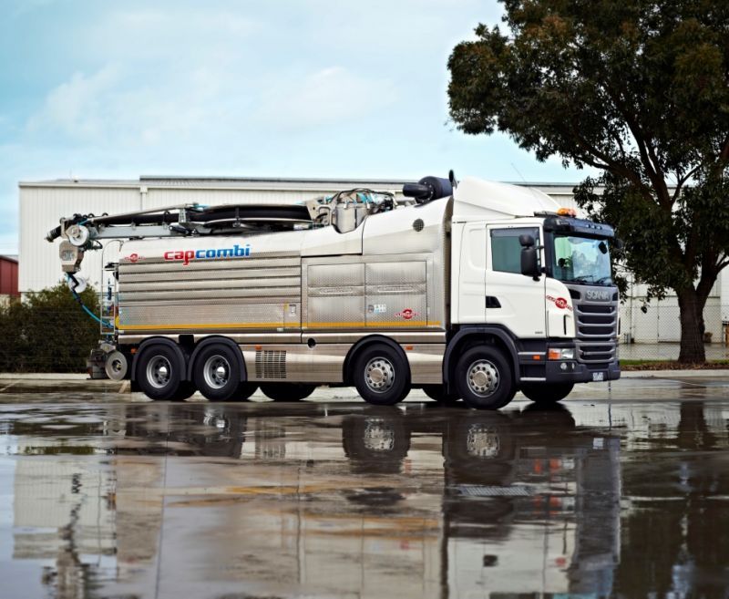 Cap Combi CL - Hydrocureur Capellotto - Réservoirs latéraux eau propre - Cloison interne amovible ou fixe